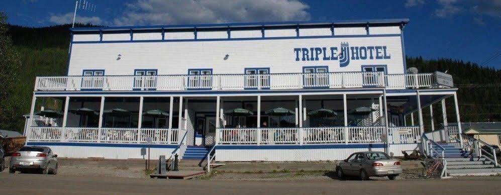 Triple J Hotel Dawson City Exterior foto